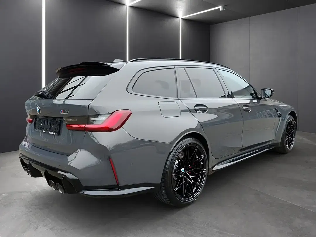 BMW M3 - Thumbnail 4