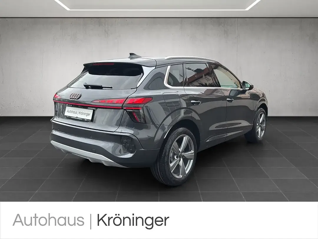 Audi Q3 - Thumbnail 2
