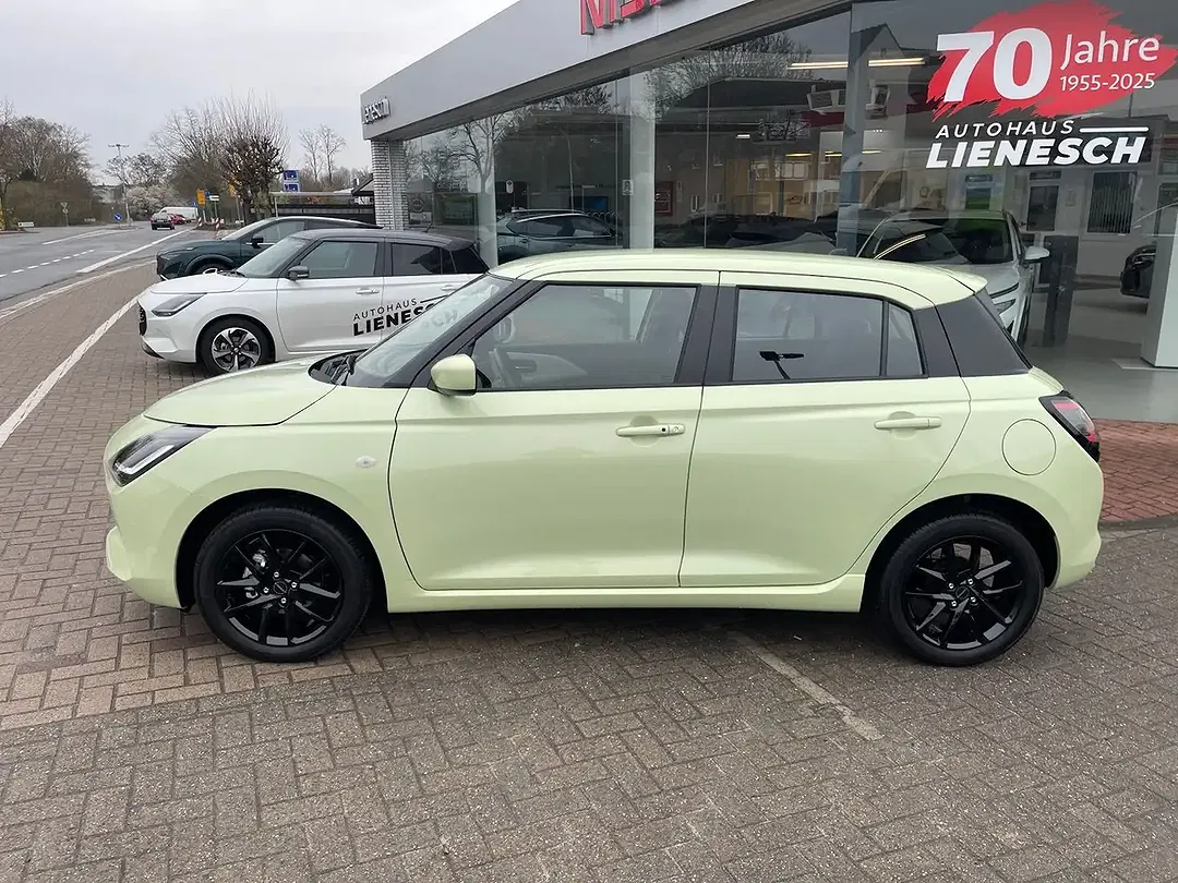 Suzuki Swift - Thumbnail 9