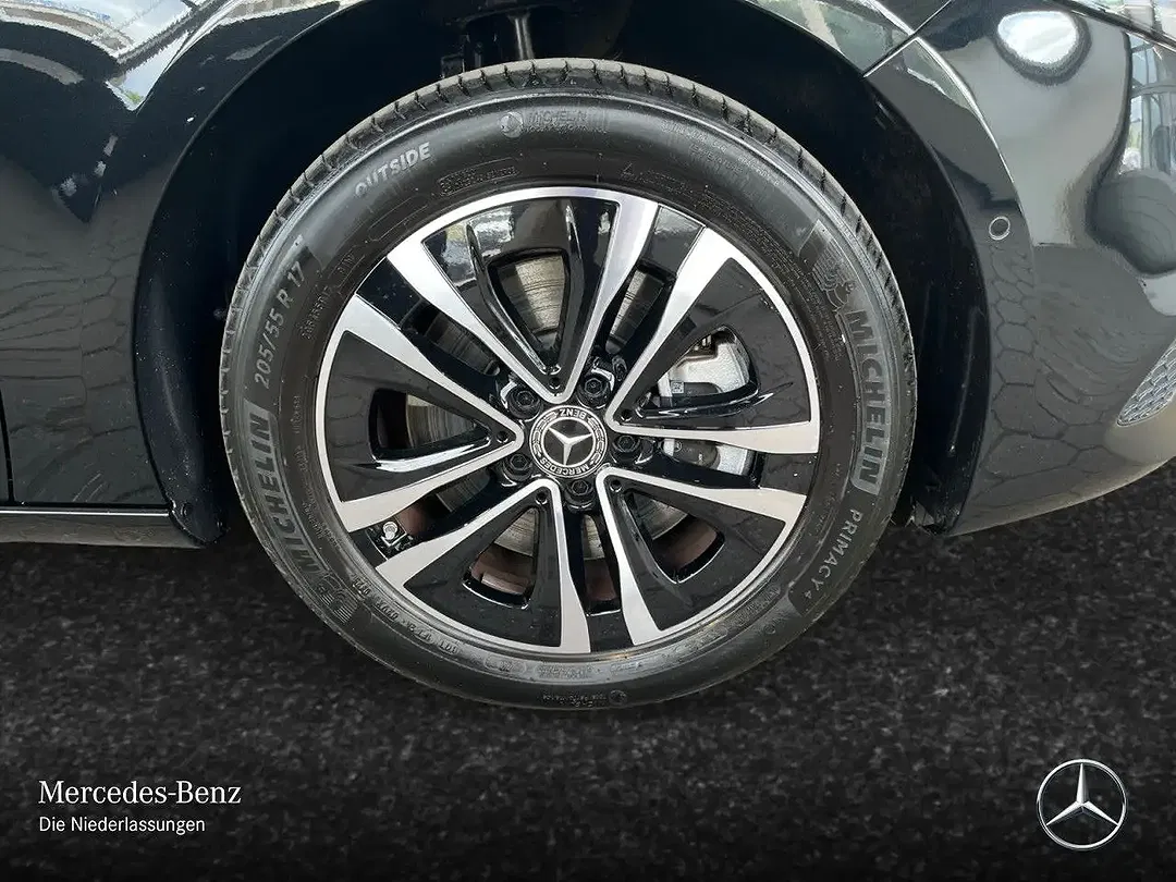 Mercedes-Benz A 250 - Thumbnail 5