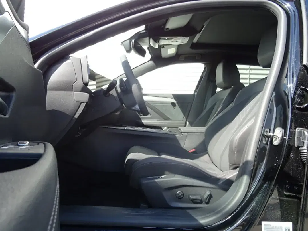 Opel Astra - Thumbnail 6