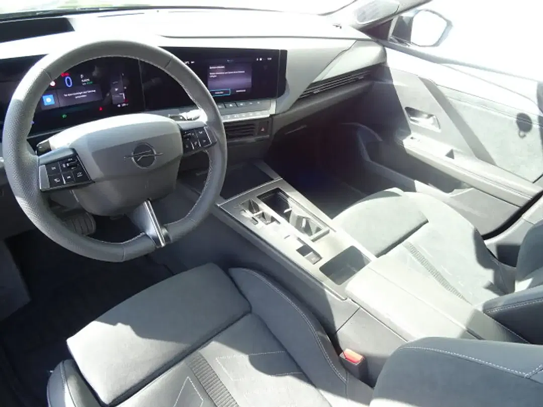 Opel Astra - Thumbnail 7