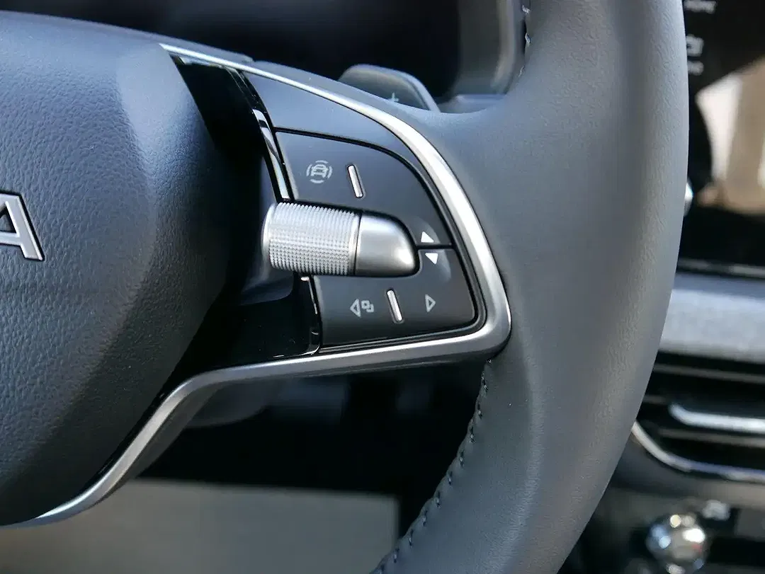 Skoda Scala - Thumbnail 12