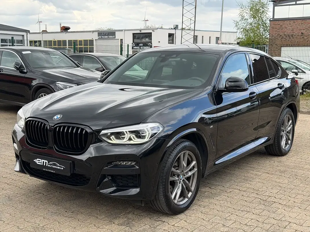 BMW X4 - Thumbnail 2