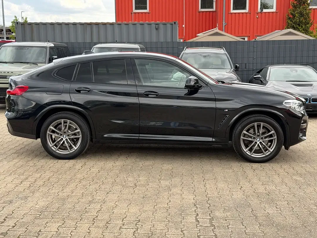 BMW X4 - Thumbnail 5