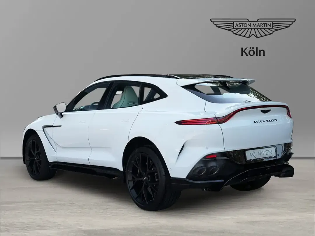 Aston Martin DBX - Thumbnail 6