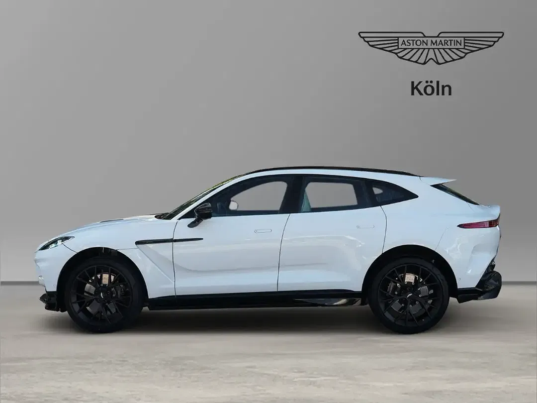 Aston Martin DBX - Thumbnail 7