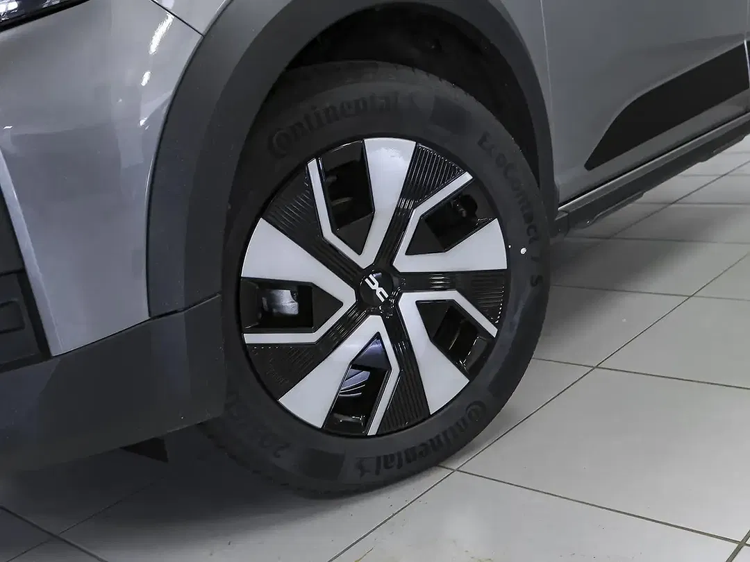 Dacia Sandero - Thumbnail 10