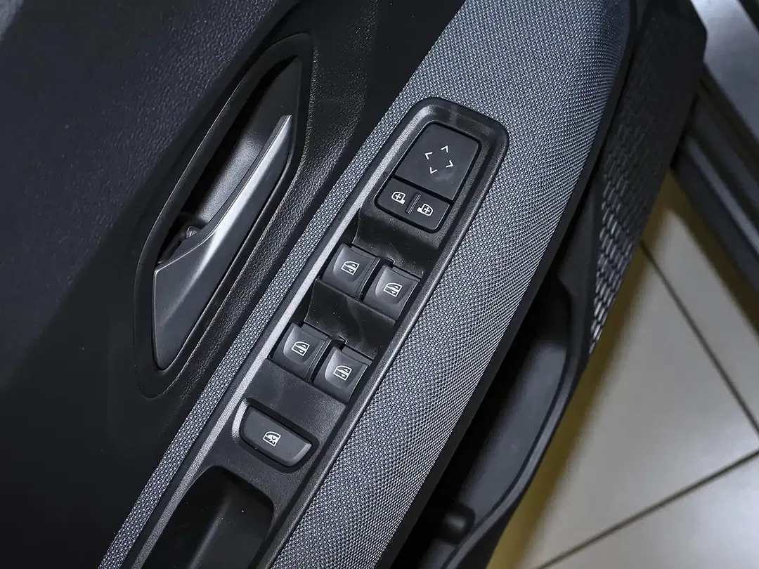 Dacia Sandero - Thumbnail 11