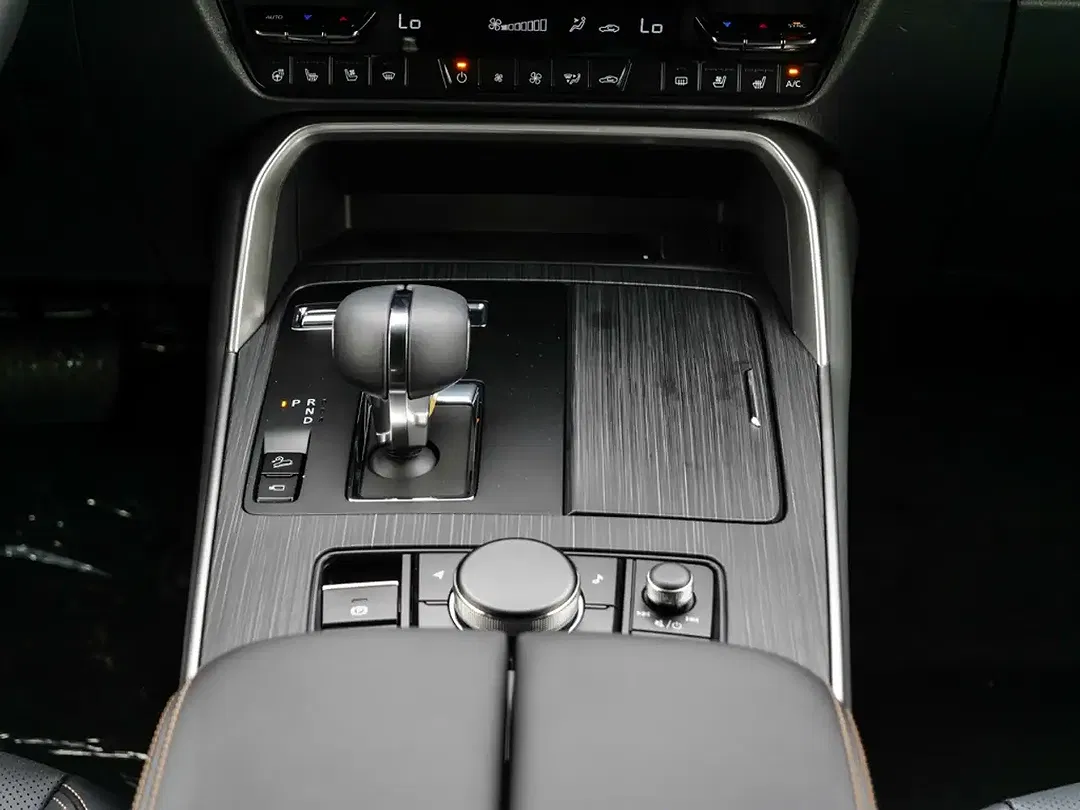 Mazda CX-60 - Thumbnail 10