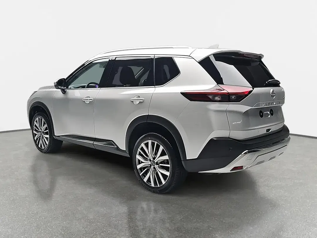 Nissan X-Trail - Thumbnail 4