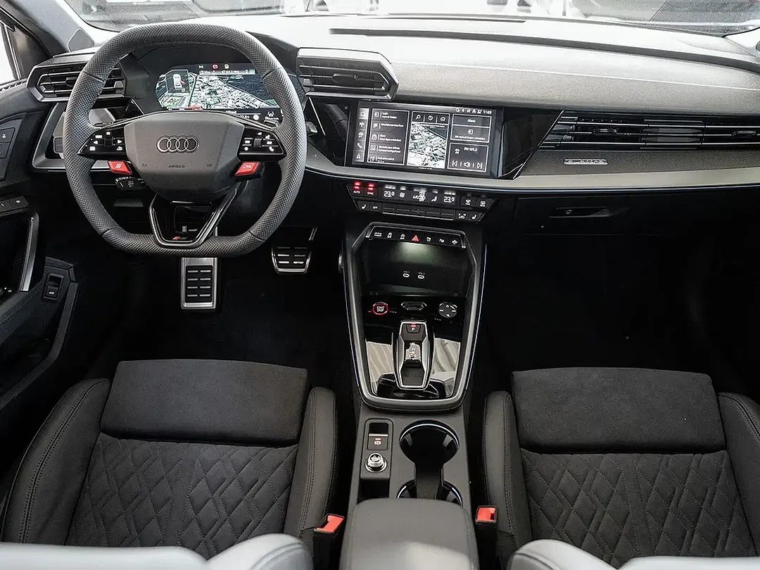 Audi RS3 - Thumbnail 6