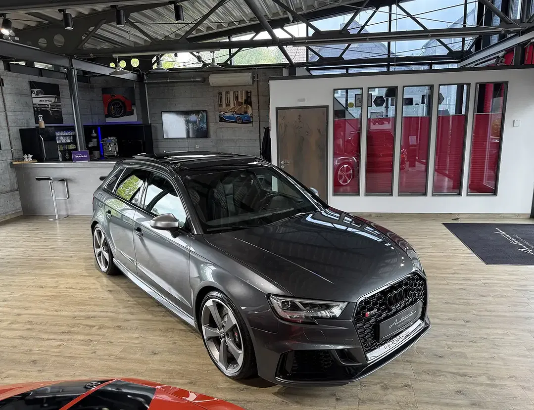 Audi RS3 - Thumbnail 9
