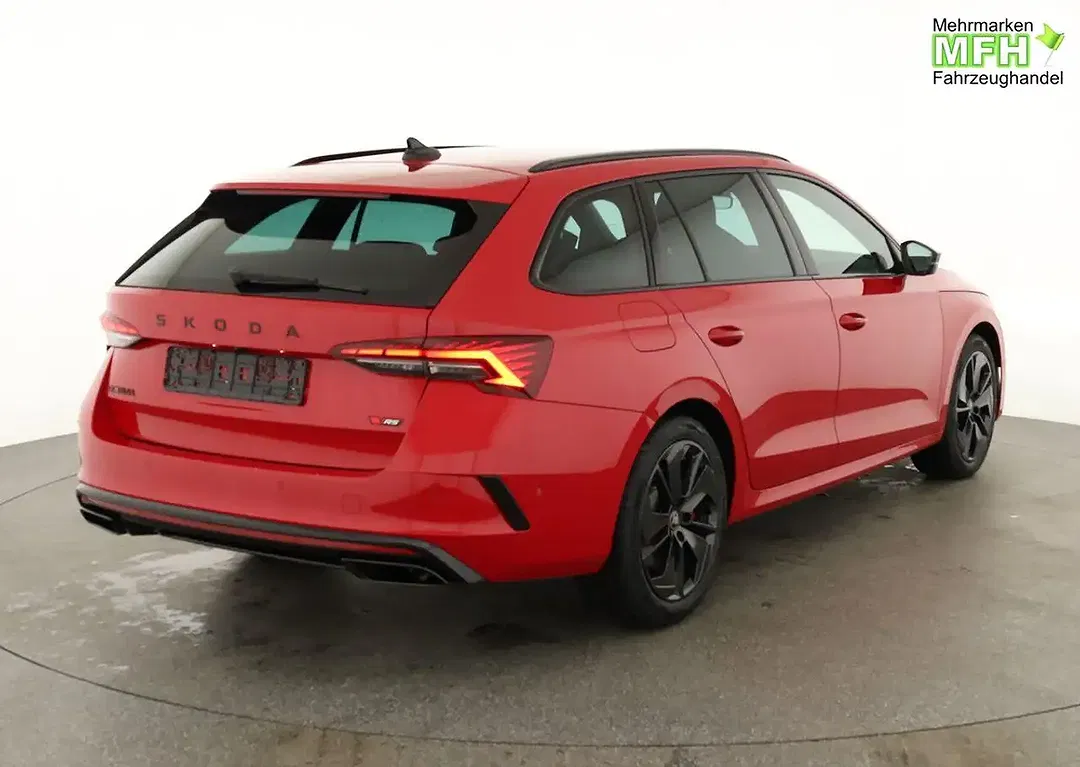Skoda Octavia - Thumbnail 2