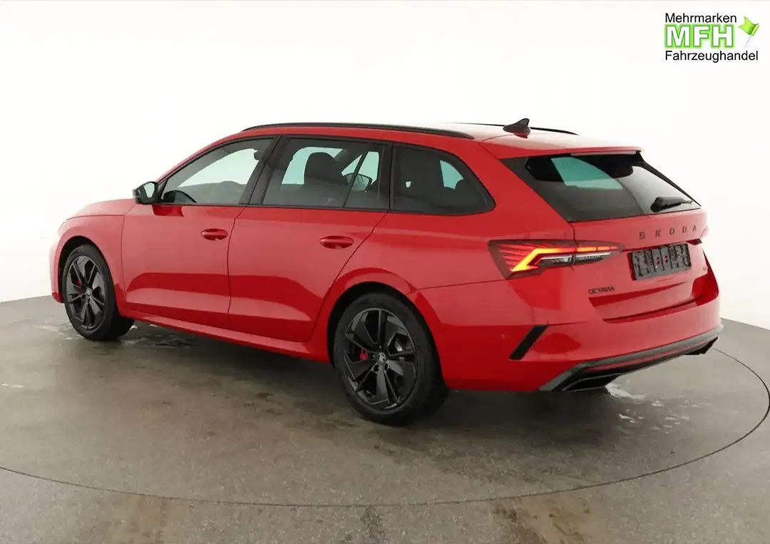 Skoda Octavia - Thumbnail 3