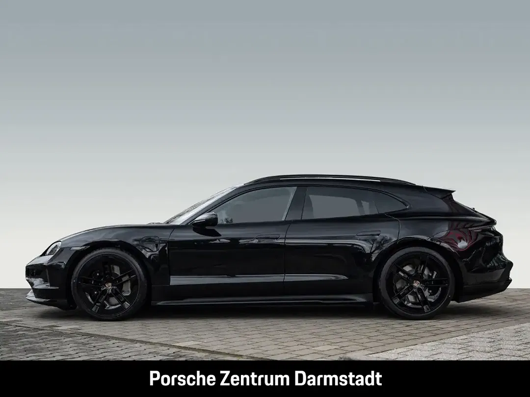 Porsche Taycan - Thumbnail 2