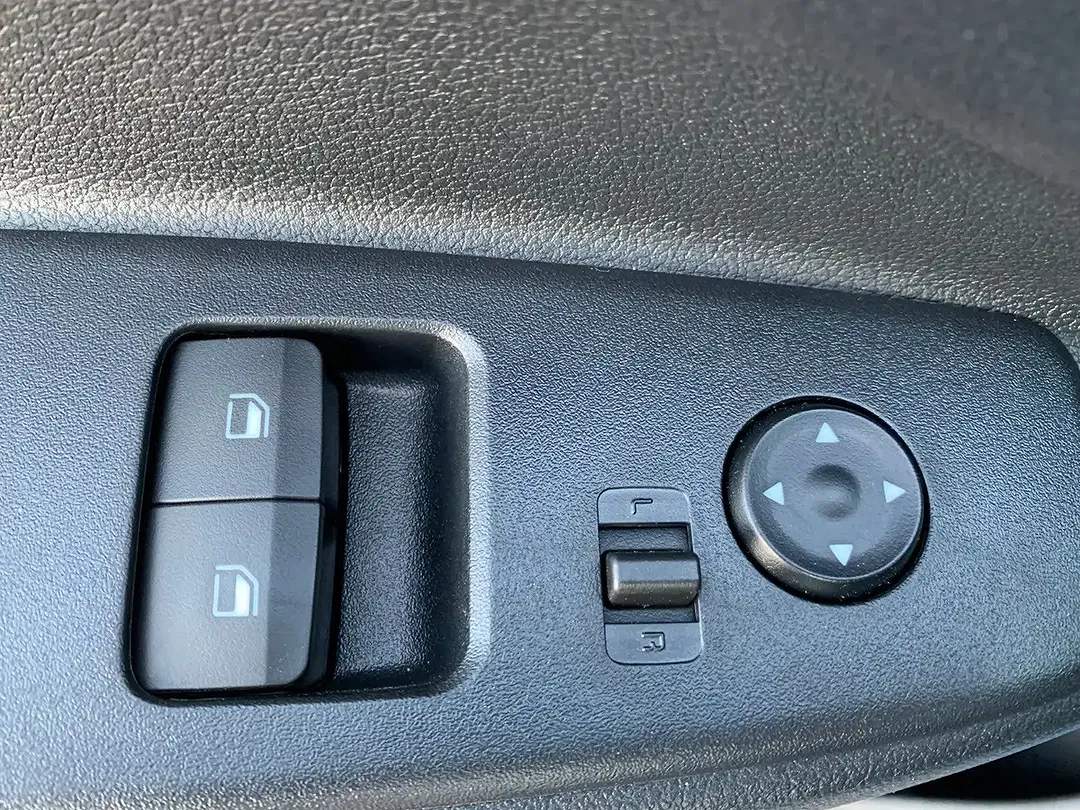 Hyundai i10 - Thumbnail 13