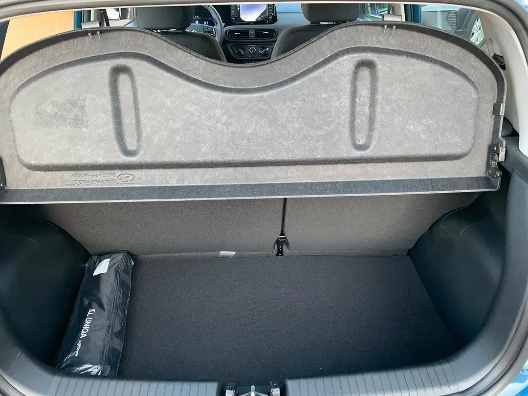 Hyundai i10 - Thumbnail 8