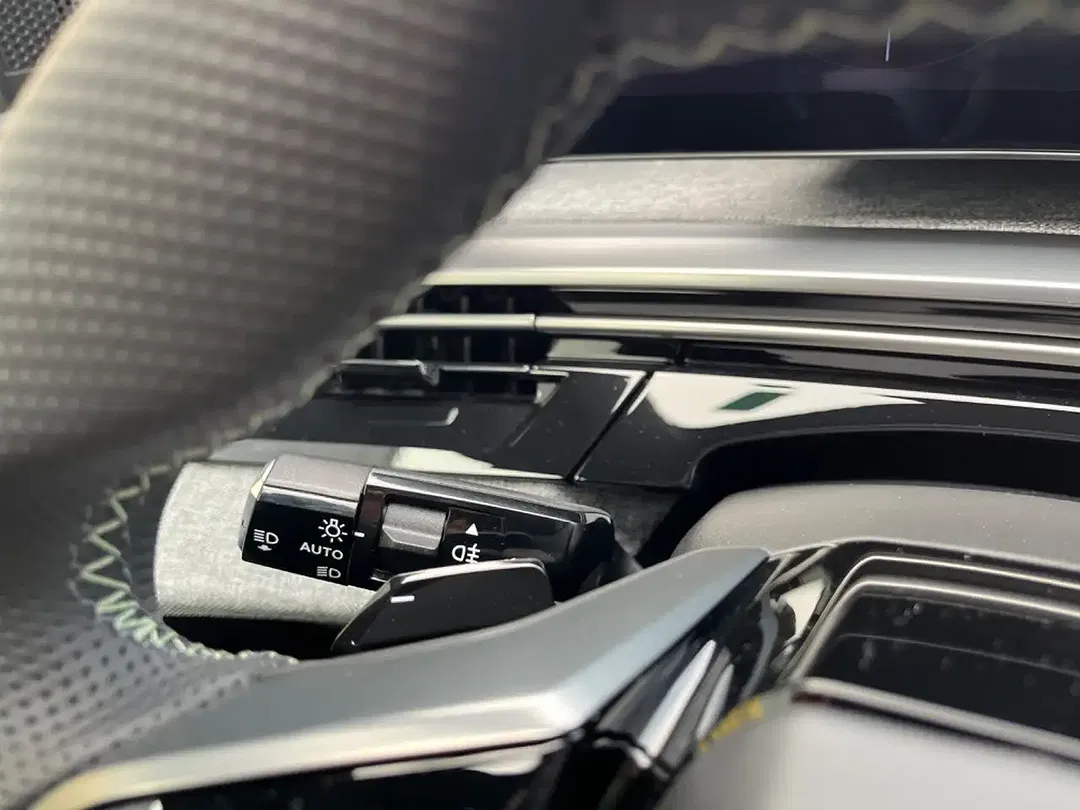 Peugeot 5008 - Thumbnail 14
