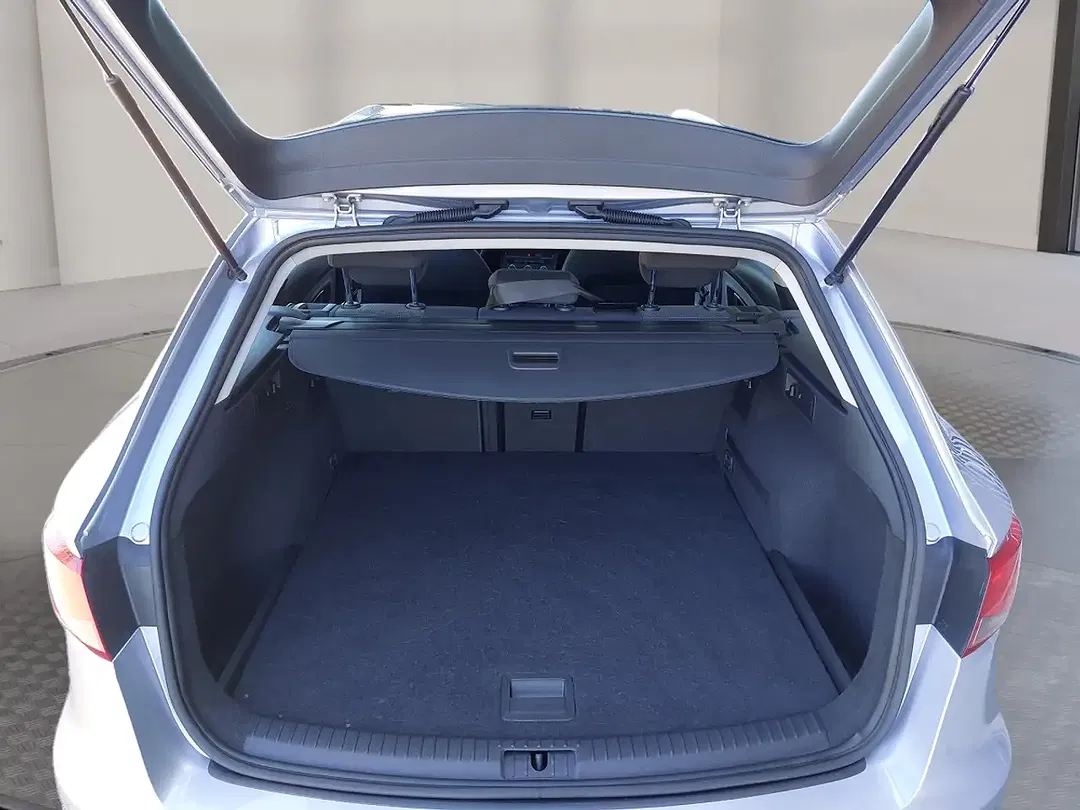 SEAT Leon - Thumbnail 11