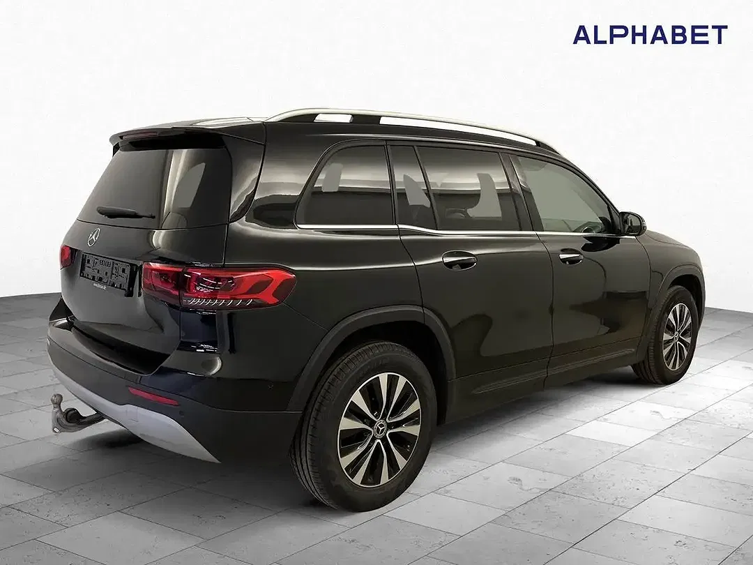 Mercedes-Benz GLB 200 - Thumbnail 2