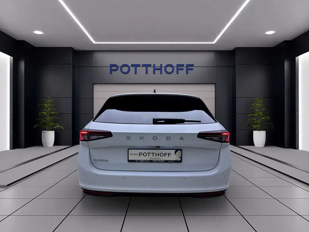 Skoda Superb - Thumbnail 4