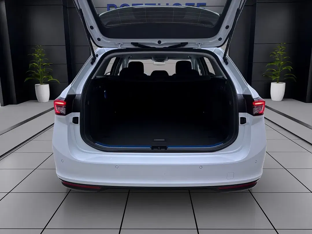 Skoda Superb - Thumbnail 5