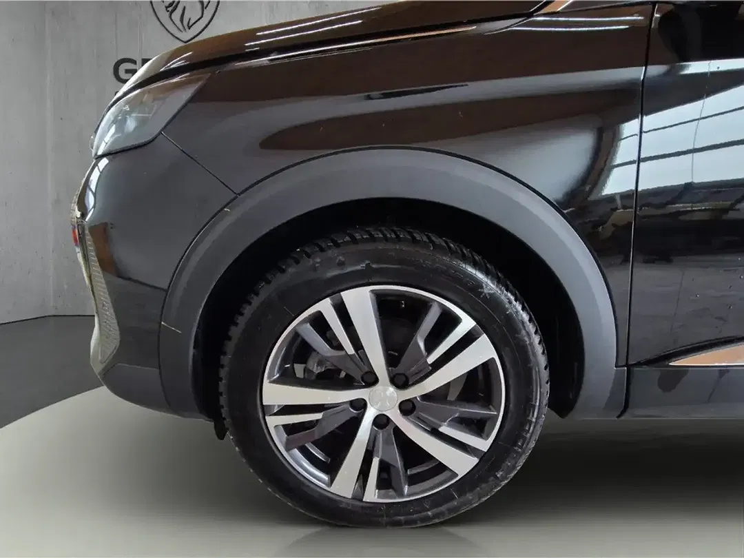Peugeot 3008 - Thumbnail 11
