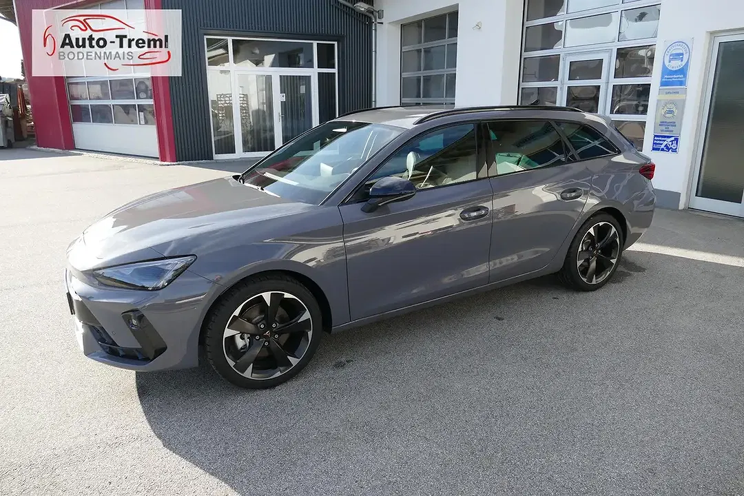 CUPRA Leon - Thumbnail 2
