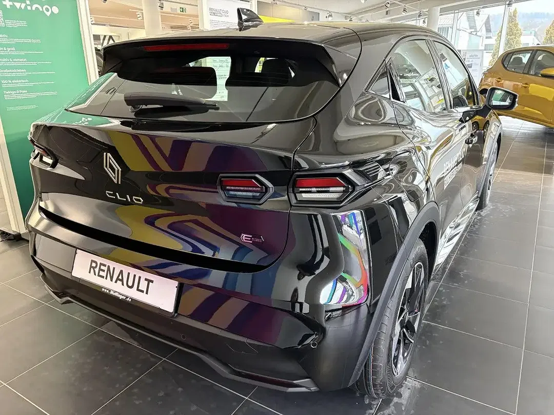 Renault Clio - Thumbnail 5