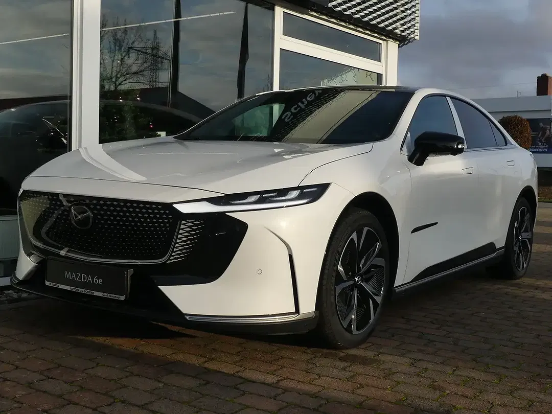 Mazda 6e - Thumbnail 6