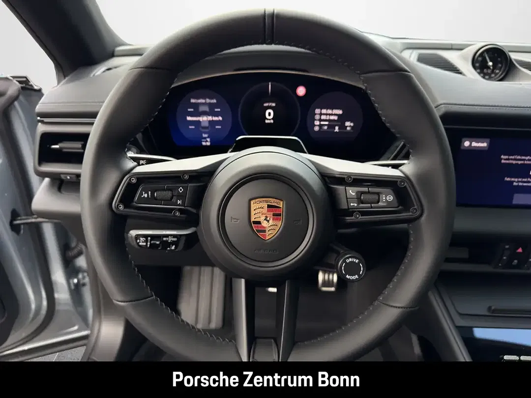 Porsche Macan - Thumbnail 10