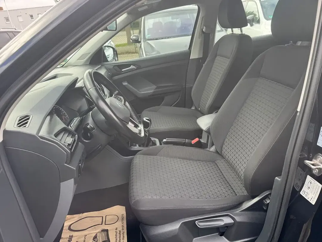 Volkswagen T-Cross - Thumbnail 12