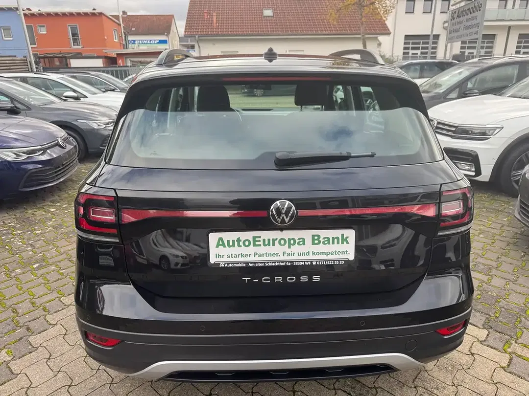 Volkswagen T-Cross - Thumbnail 5