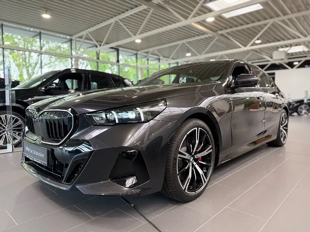 BMW 540 - Thumbnail 2