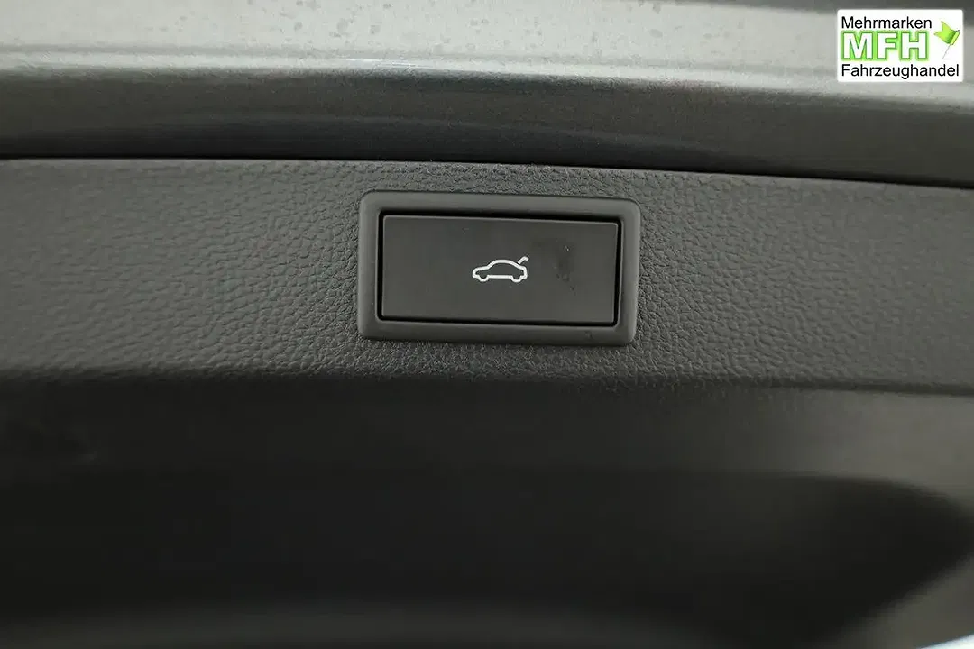 Skoda Karoq - Thumbnail 15
