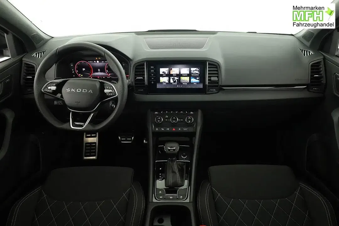 Skoda Karoq - Thumbnail 4