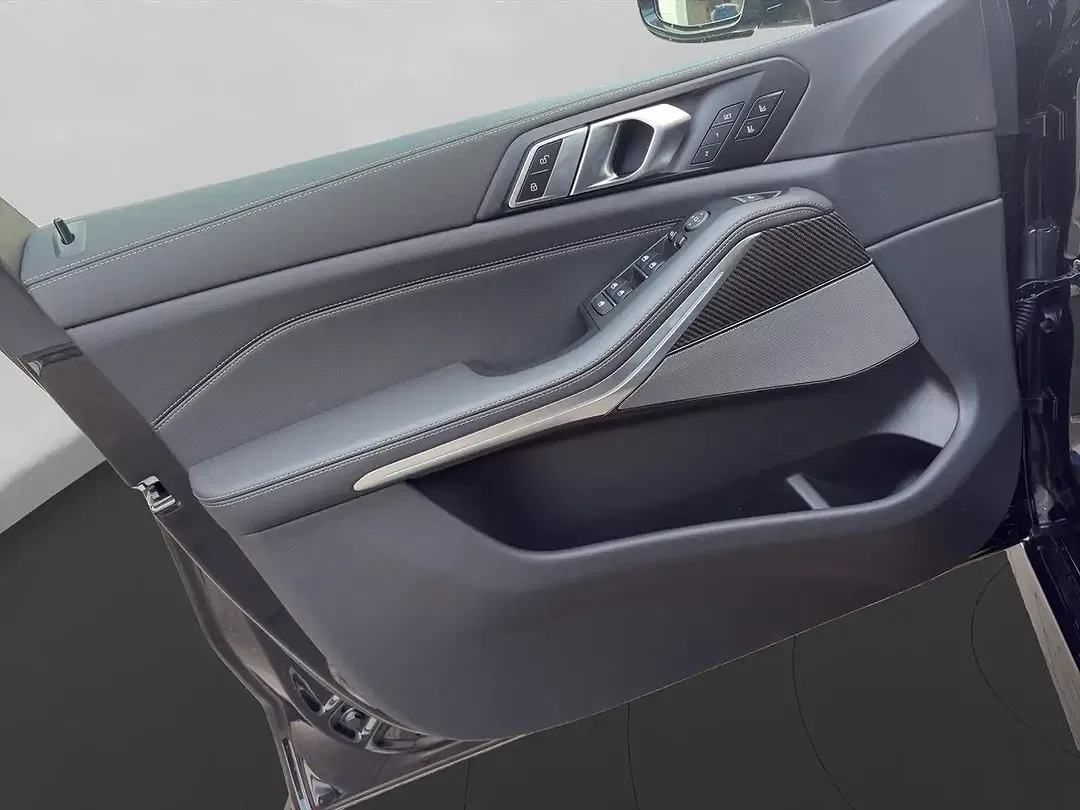 BMW X5 - Thumbnail 12