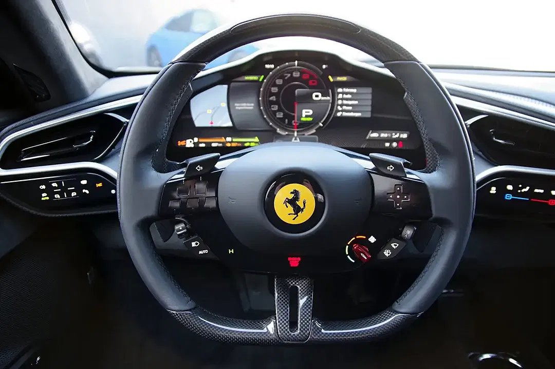 Ferrari 296 GTB - Thumbnail 7