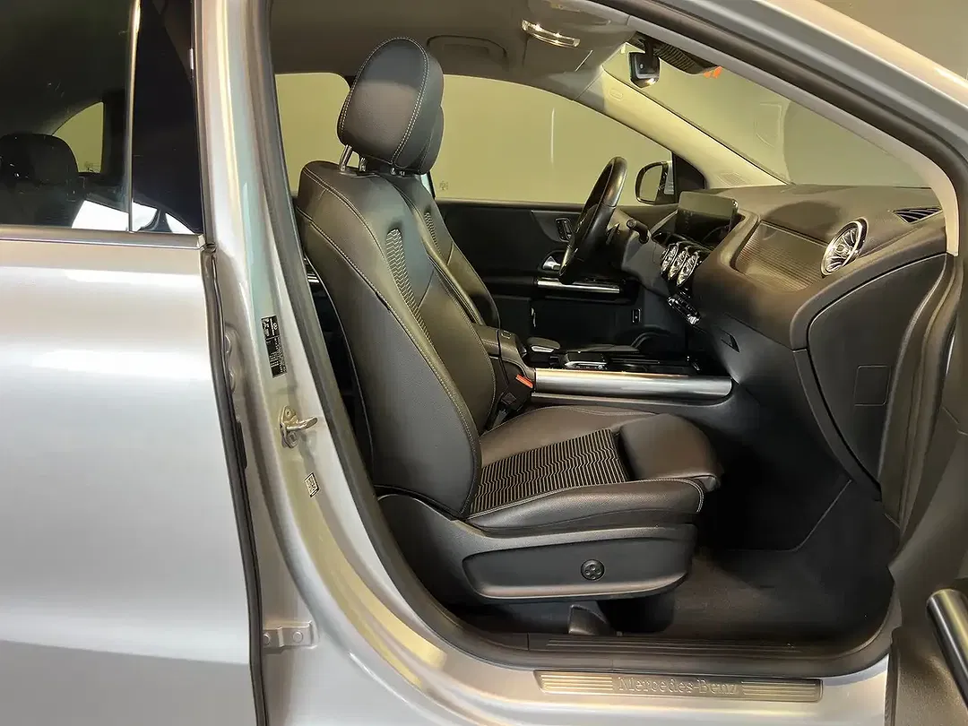 Mercedes-Benz B 200 - Thumbnail 9