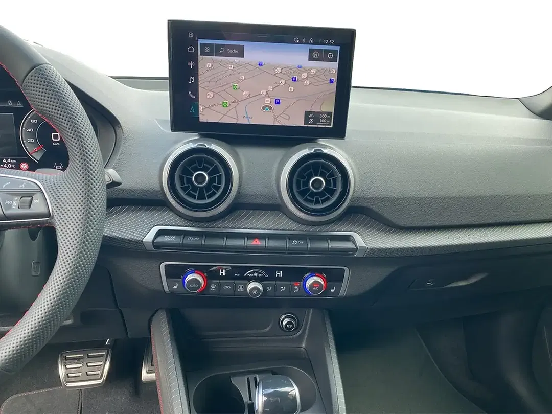 Audi Q2 - Thumbnail 13