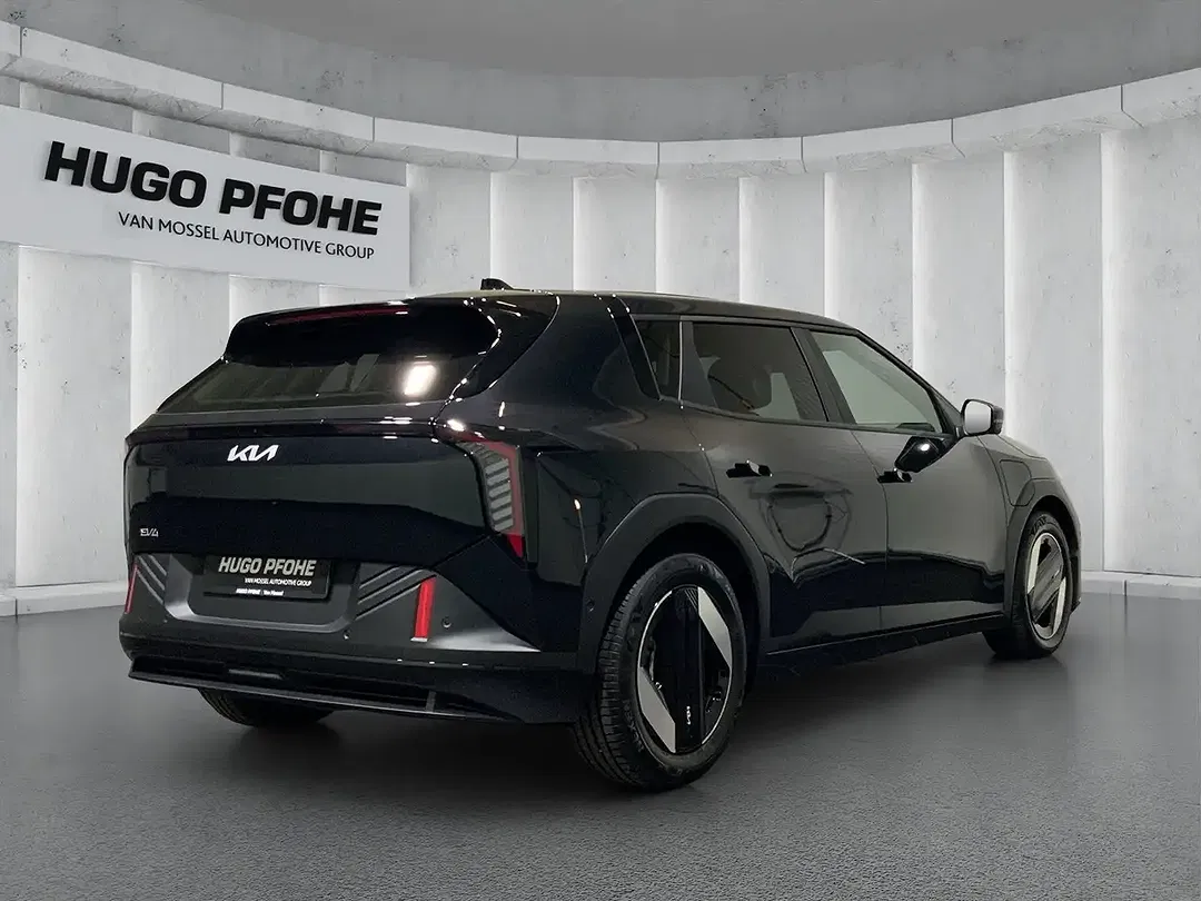 Kia EV4 - Thumbnail 5