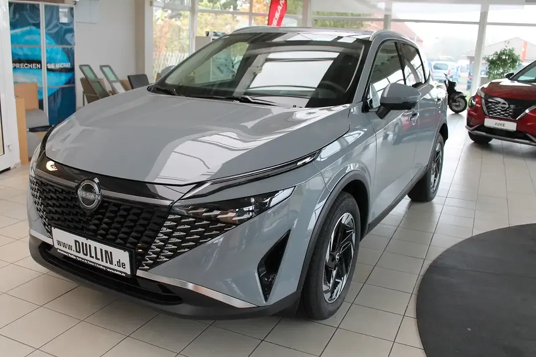 Nissan Qashqai - Thumbnail 3