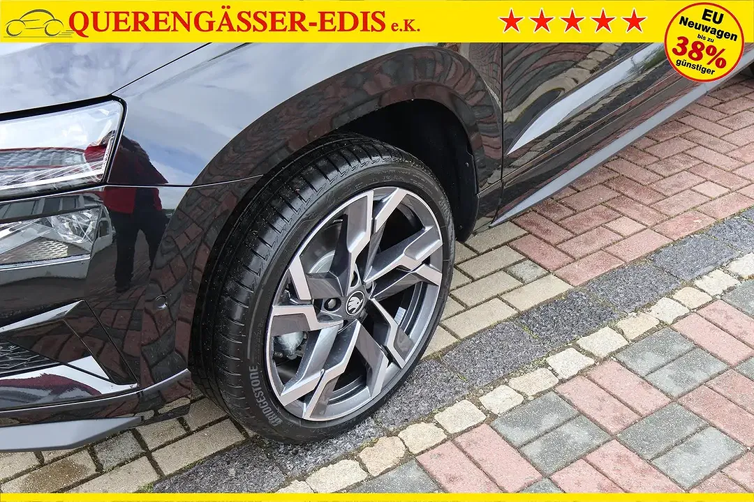 Skoda Karoq - Thumbnail 3
