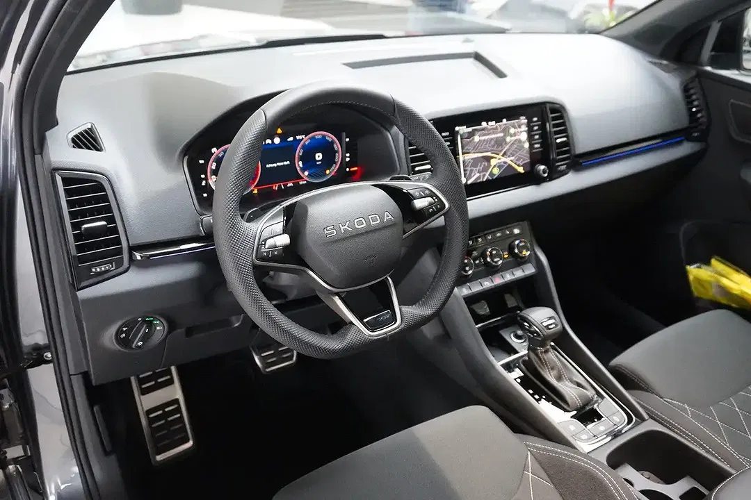 Skoda Karoq - Thumbnail 10