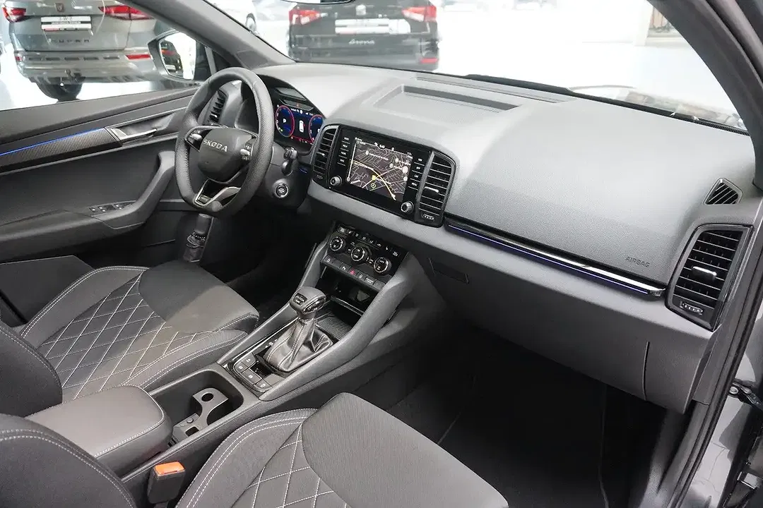 Skoda Karoq - Thumbnail 9