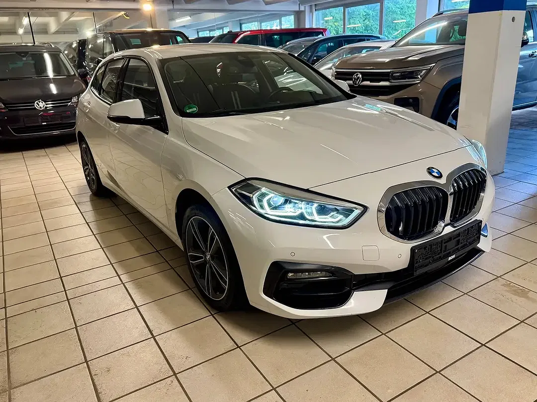 BMW 116 - Thumbnail 3