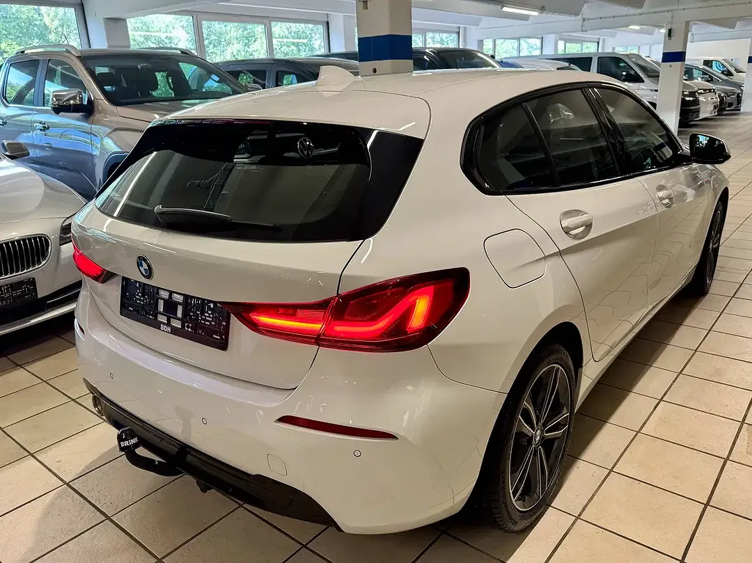 BMW 116 - Thumbnail 8