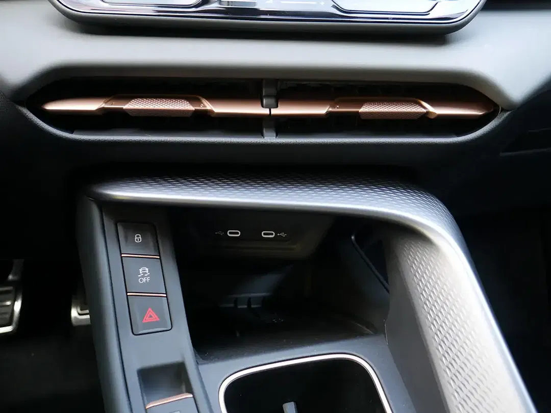 CUPRA Terramar - Thumbnail 11