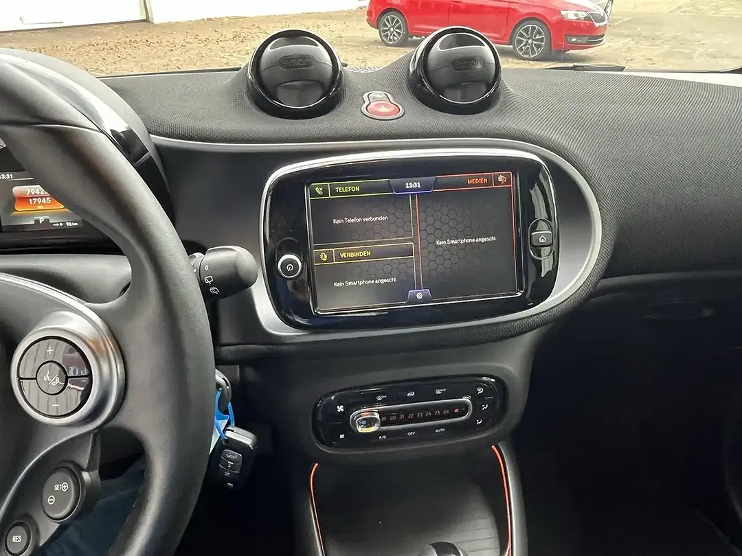 smart forTwo - Thumbnail 9